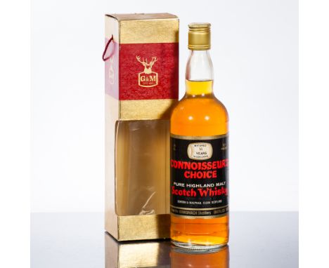 BENROMACH 14 YEAR OLD CONNOISSEUR'S CHOICE
Single Highland Scotch Whisky. 75cl, 70°, in carton. CONDITION REPORT: Weathering 