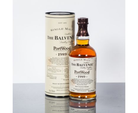 BALVENIE PORTWOOD 1989
Single Speyside Scotch Whisky, extra matured in port casks. 75cl/750ml, 40% volume, in tube.