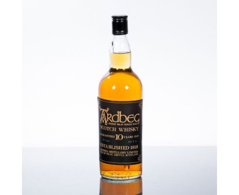 ARDBEG 10 YEAR OLD
Single Islay Scotch Whisky. 26 2/3 fl. oz., 70 Proof.
 CONDITION REPORT: Very good.