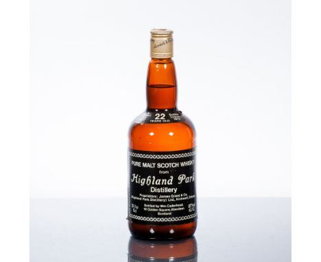 HIGHLAND PARK 22 YEAR OLD
Single Island Scotch Whisky, distilled May 1957 and bottled August 1979 by William Cadenhead of Abe