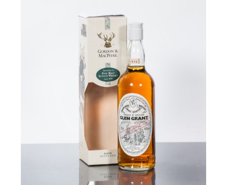 GLEN GRANT 44 YEAR OLD
Single Speyside Scotch Whisky, distilled in 1952 and bottled in 1996 by Gordon & Macphail. 70 cl, 40% 