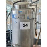 Bavarian DA-6 600 liter tank, gross volume 6 HL, net volume 6 HL, 1 3/8" discharge, 2014