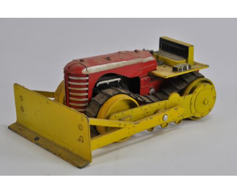 Lincoln International Massey Harris Crawler Tractor. Tracks have perished and missing parts hence F only. 