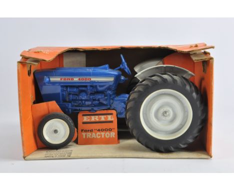 Ertl 1/12 Ford 4000 Tractor. Complete. E to NM in G Box.