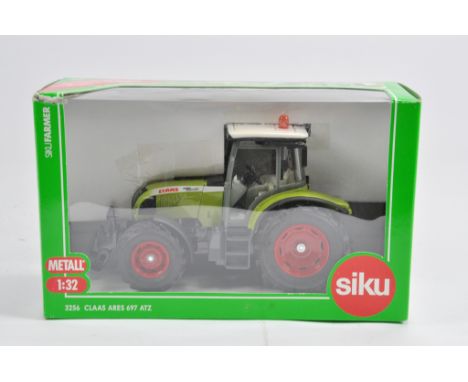 Siku 1/32 Claas ARES 697 Tractor. M in Box.