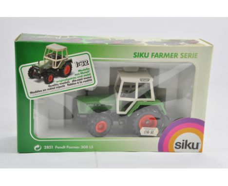 Siku 1/32 Fendt Farmer 308LS Tractor. M in Box.