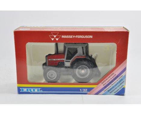 Ertl 1/32 Massey Ferguson 3050 Tractor. M in Box.