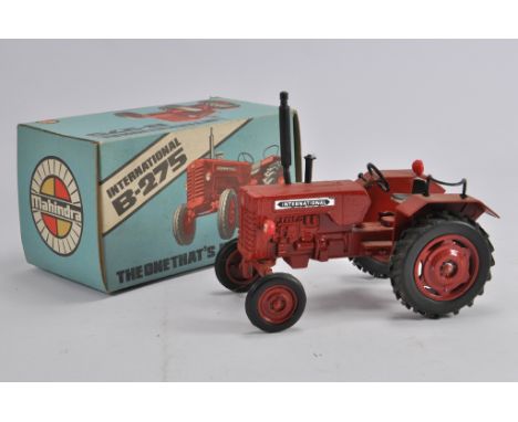 Rare Milton Maxwell International B-275 Tractor. E to NM in E Box.