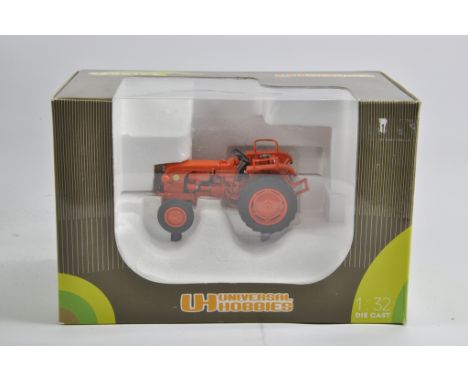 Universal Hobbies 1/32 Renault D22 Tractor. M in Box.
