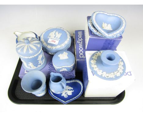 A quantity of Wedgewood Jasperware 