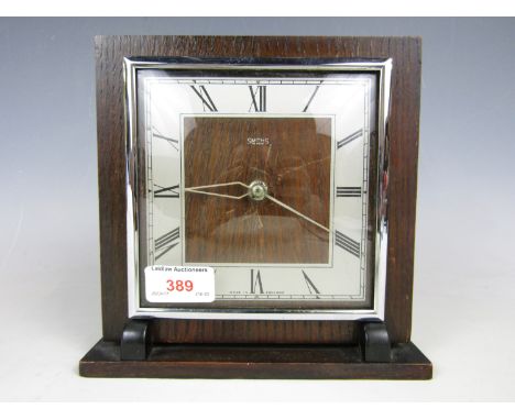 A 1930's - 1940's oak cased mantel clock