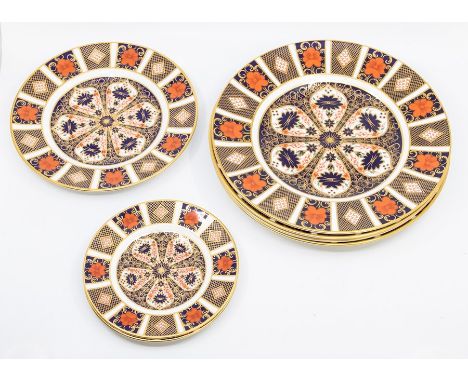 Four Royal Crown Derby 1128 pattern large plates, first quality with matching medium and two small 1128 side plates