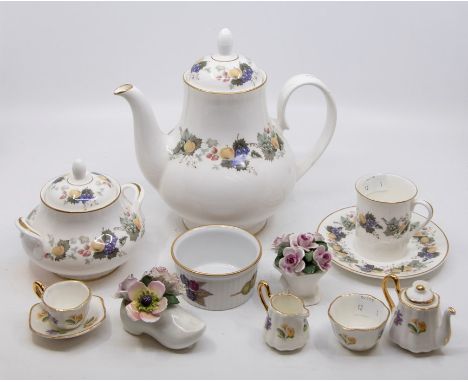 A&nbsp;Royal Doulton Ravenna coffee set for six, including coffe cans and saucer, coffee pot, sugar pot; six Royal Worcester 