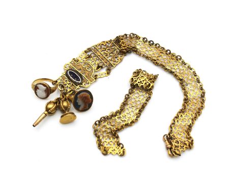 Oro 9kt. Peso 57 gr.9kt gold. Weight 57 g.