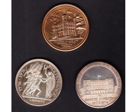 3 large medallions, all in special cases: The Chinese Exhibition 1973-1974, 1976 USA Bicentenary & Royal Mint Tower of London