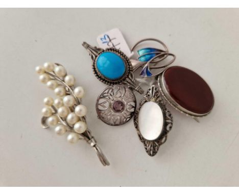 Six assorted silver brooches, including pearl and Art Nouveau examples