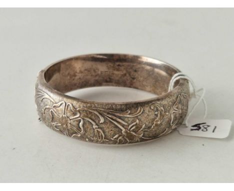 A art nouveau style  hinged silver bangle 47 gms