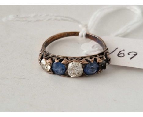 A five stone diamond ring AF 18ct gold size M 2.5 gms