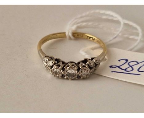 A vintage 3 stone diamond illusion set 18ct gold ring size P 2.8g