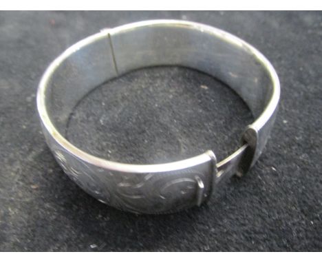 Silver bangle 