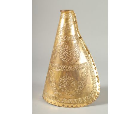 AN OTTOMAN TURKISH TOMBAK GILDED WATER FLASK, 27cm high.