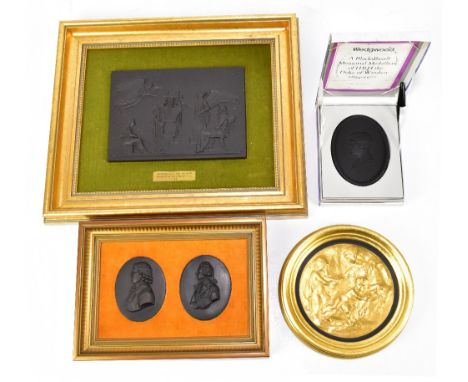 WEDGWOOD; a collection of assorted wall plaques including 'The Tondo of Michelangelo', 27/750, a Black Basalt memorial medall