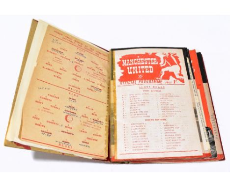 FOOTBALL, MANCHESTER UNITED; a quantity of programmes for the 1951/52 season, comprising nineteen United Reviews, also progra