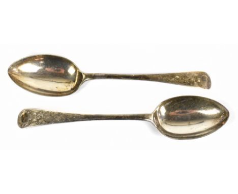 JOHN ROUND; a pair of Edward VII hallmarked silver serving spoons with chased decoration to the tops of handles, Sheffield 19