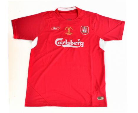 STEVEN GERRARD; a 2005 Liverpool home shirt, signed to the reverse, size XL.Additional InformationCreasing and light general,