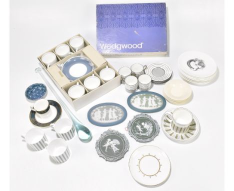 A mixed lot of decorative ceramics including Wedgwood part tea service, a Wedgwood boxed tea service, bisque plaques, etc.