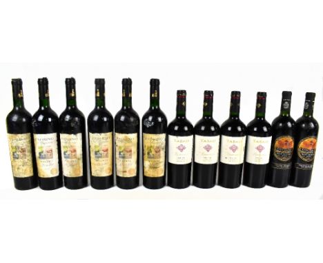 MIXED WORLD; twelve assorted bottles of red wine including four bottles of Tabali Reserva, 2005, 75cl, 14.5%, etc (12).Additi