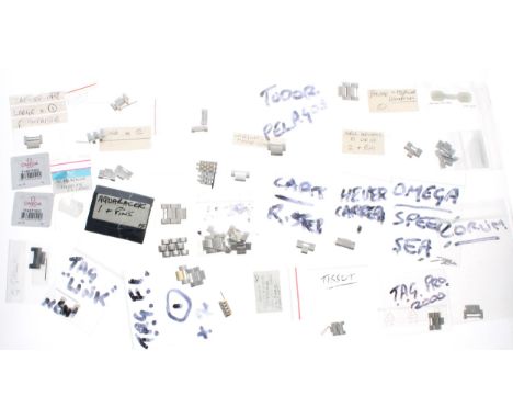 Good collection of watch bracelet links, including Tudor, Tag Heuer, Seiko, Tissot, Cartier, Courum, Oris, Longines, Paenerai