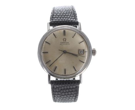 Omega automatic stainless steel gentleman's wristwatch, the silvered circular dial with baton markers, sweep centre seconds a