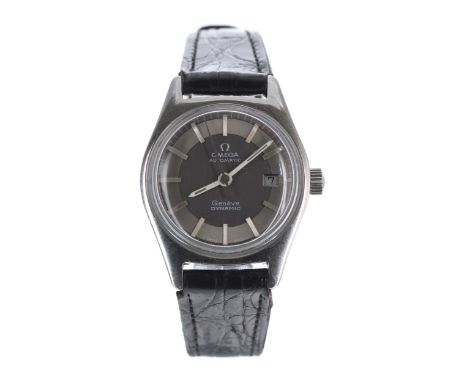 Omega Genéve automatic stainless steel lady's wristwatch, ref. 566.036, serial no. 38298xxx, circa 1974, circular two tone si