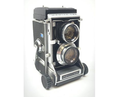 A Mamiya C33 Professional twin lens camera.  - Condition Report 