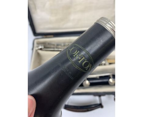 A Corton Clarinet, cased - Condition Report 