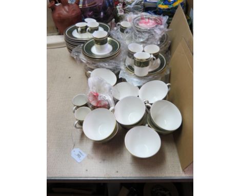A Royal Doulton bone china dinner, tea and coffee service, approx. 100 pieces, Vanborough pattern, little-used