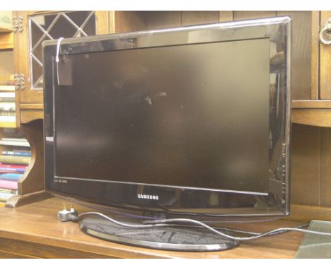 A Samsung HD television, model LE26R88BD, 26in. flatscreen