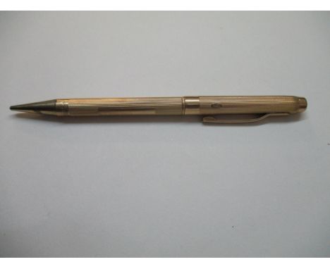 A 9ct gold cased SJR combination propelling pencil and ballpoint pen with engine turned ornament and a detachable lid 