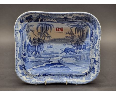 A 19th century Copeland &amp; Garrett 'Hunting a Buffalo' pattern tureen,&nbsp;from the 'Indian Sporting' series,&nbsp;27.5cm