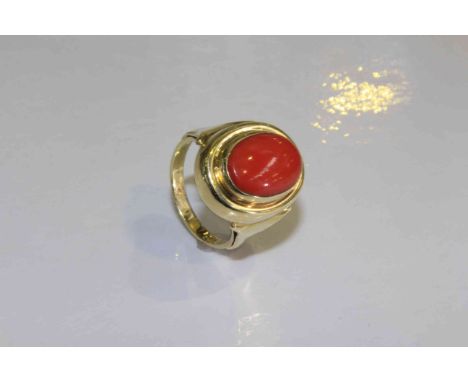 14 carat gold and red-stone ring, ring size K 1/2