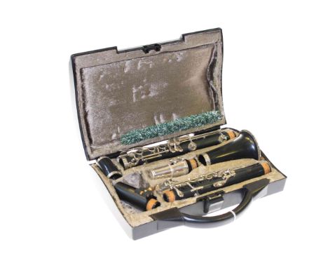 Buffet Paris clarinet no. 588904