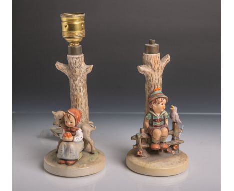   Zwei kleine Figurinen (Hummel) als kleine Stehlampen aus Keramik/Porzellan von Goebel  (blaue Unterbodenmarke), bestehend a