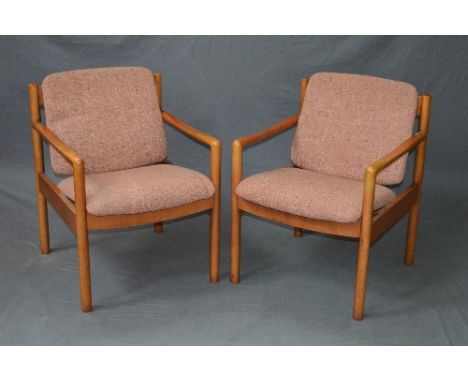 A PAIR OF LATE 20TH CENTURY ERCOL BEECH POSTURE ARMCHAIRS, (2)