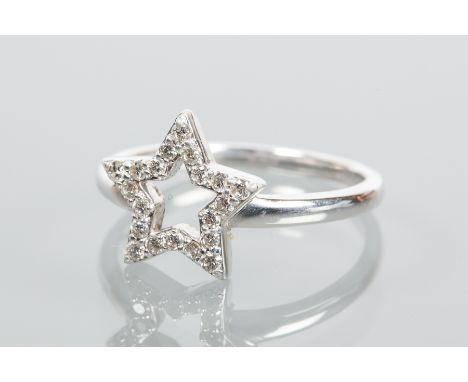 STAR MOTIF DIAMOND CLUSTER RING
the star shaped bezel set with brilliant cut diamonds, in nine carat white gold, size L