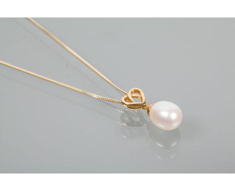 PEARL PENDANT
the ovoid pearl measuring 9.5 x 8.1mm, in eighteen carat gold, on an eighteen carat gold chain 