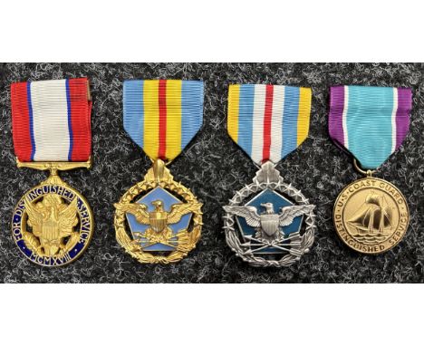 US Army Distinguished Service Medal complete with Ribbon and pin: US ALL Service Distinguished Service Medal complete with pi