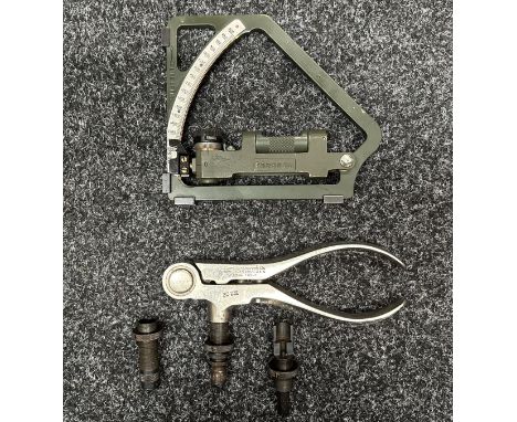 WW2 US Army M1A1 Gunners Quadrant, serial number 8228868: US .30 cal Marlin Firearms Co. Hand Ammunition re loading tool, pre