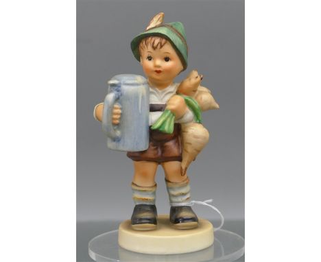 Hummelfigurbunt bemalt, Junge in bayerischer Tracht mit Rettichen und Bierkrug, "Fürs Vaterle", Erstausformung 1938, Manufakt