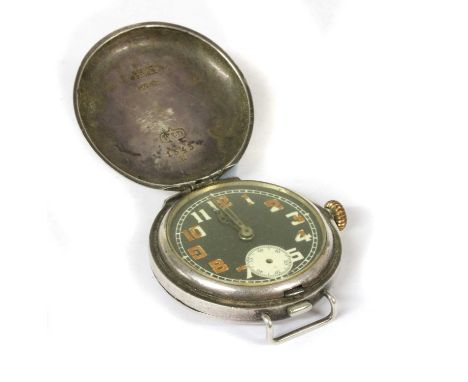 A sterling silver Wilsdorf and Davis WW1 trench watch, 35mm diameter, of full hunter form with a plain cover to the front, bl